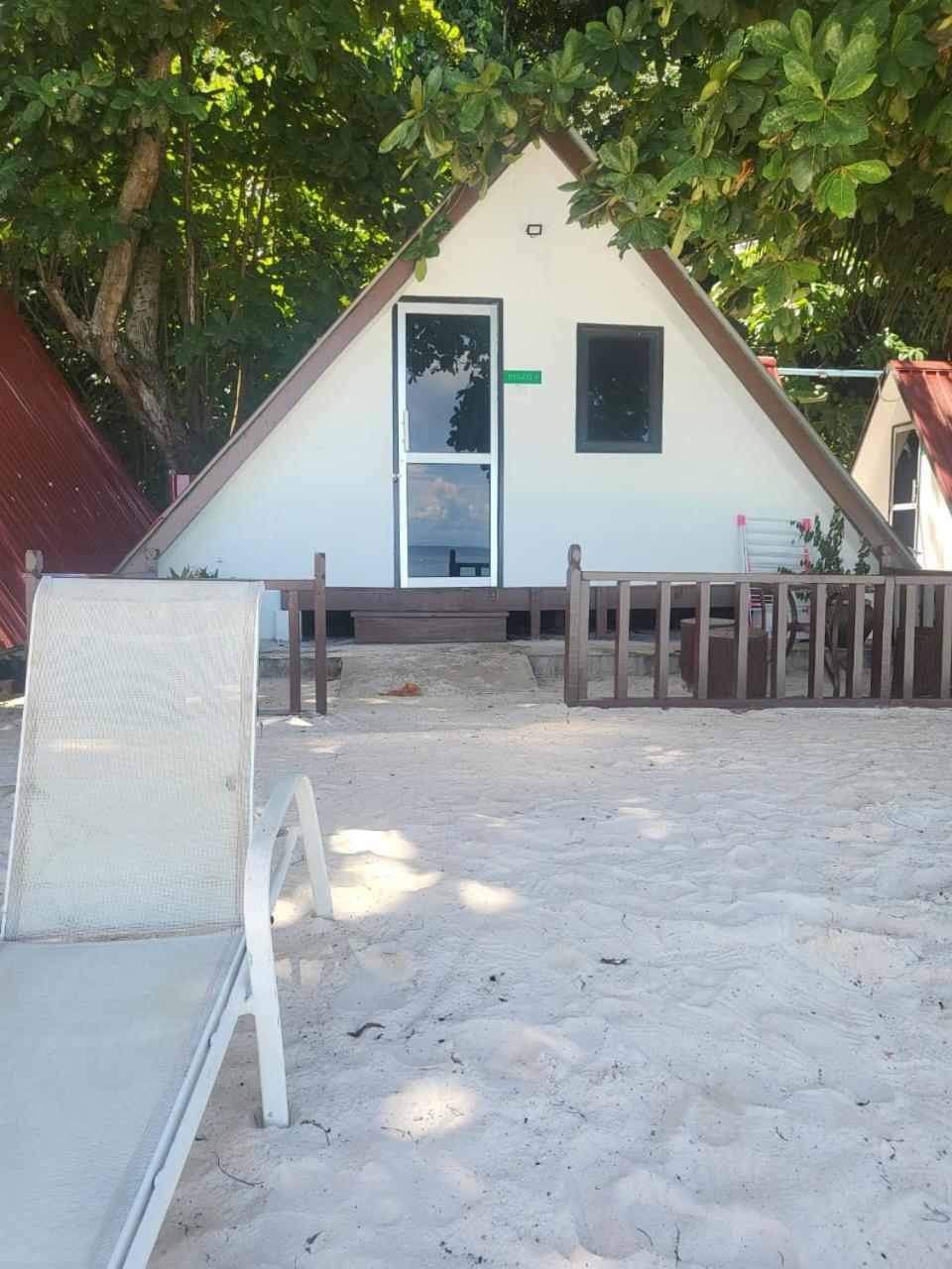 Dewati Roomstay B&B Lang Tengah Dış mekan fotoğraf